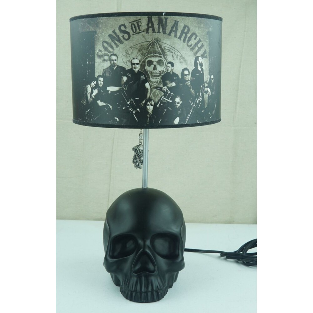 Sons of Anarchy SOA Table Lamp - Skull Lamp - Tested